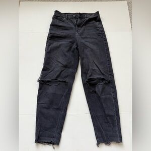 American Eagle Relaxed Mom Jean | Distressed | Black | Size 2